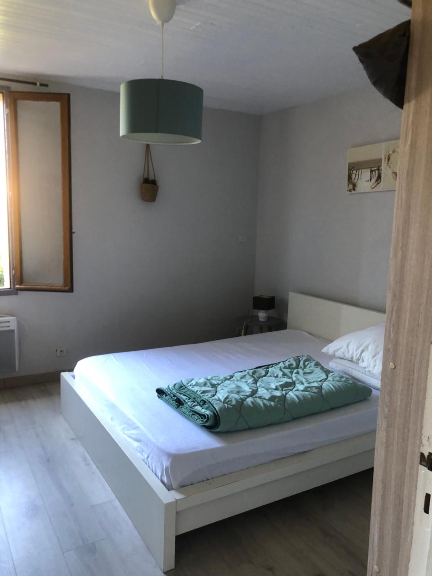 Chez Loulou Bis Apartment ลียง ภายนอก รูปภาพ